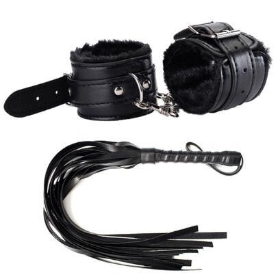 Woman Sex Lingerie Leather Whip Flogger